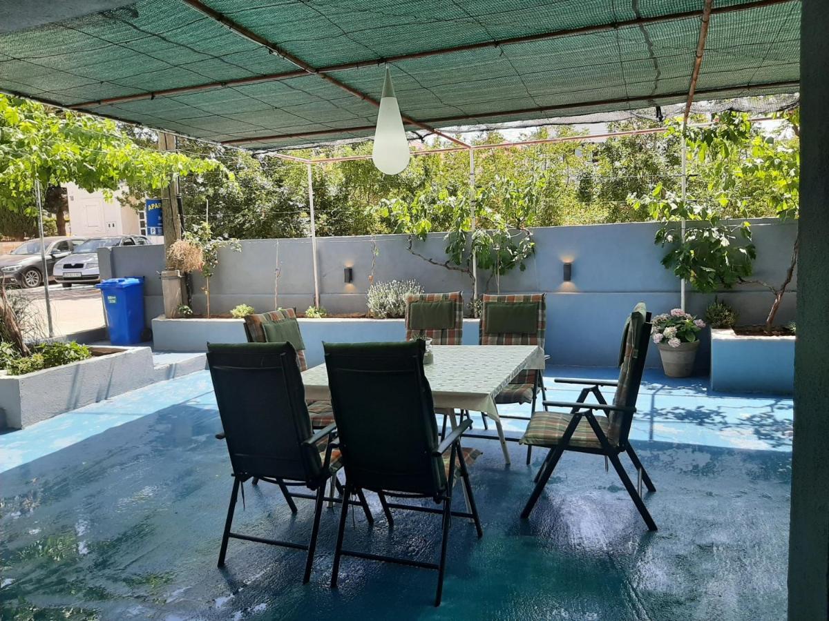 Apartments Borna Drage Εξωτερικό φωτογραφία
